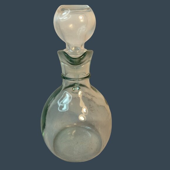 Vintage Clear Glass Oil  Vinegar Cruet Handle  Stopper Canadian Glass - Picture 4 of 11